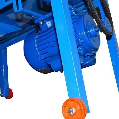 Masina pentru desfacut porumb ms 700