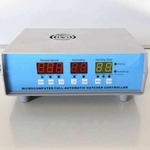 Incubator 180 oua gaina