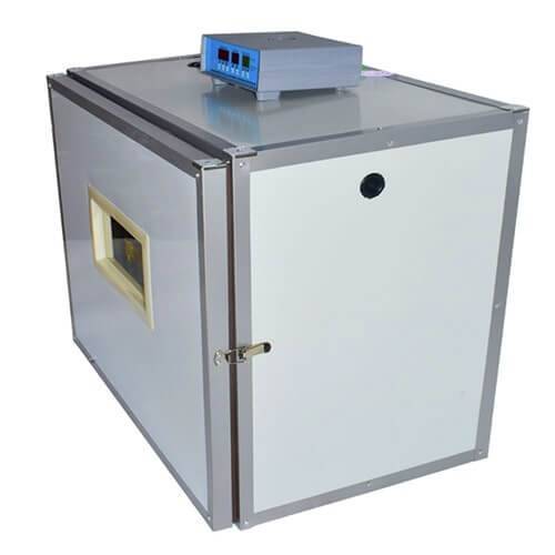 Incubator profesional 180 oua gaina