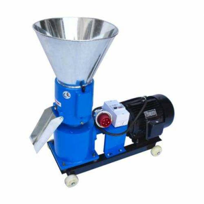 Granulator furaje kl 150 cu motor 700 700